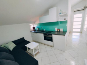 Отель Apartment Prominac  Задар